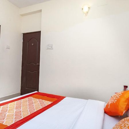 Oyo 22019 Skye Service Apartments Ченнаї Екстер'єр фото