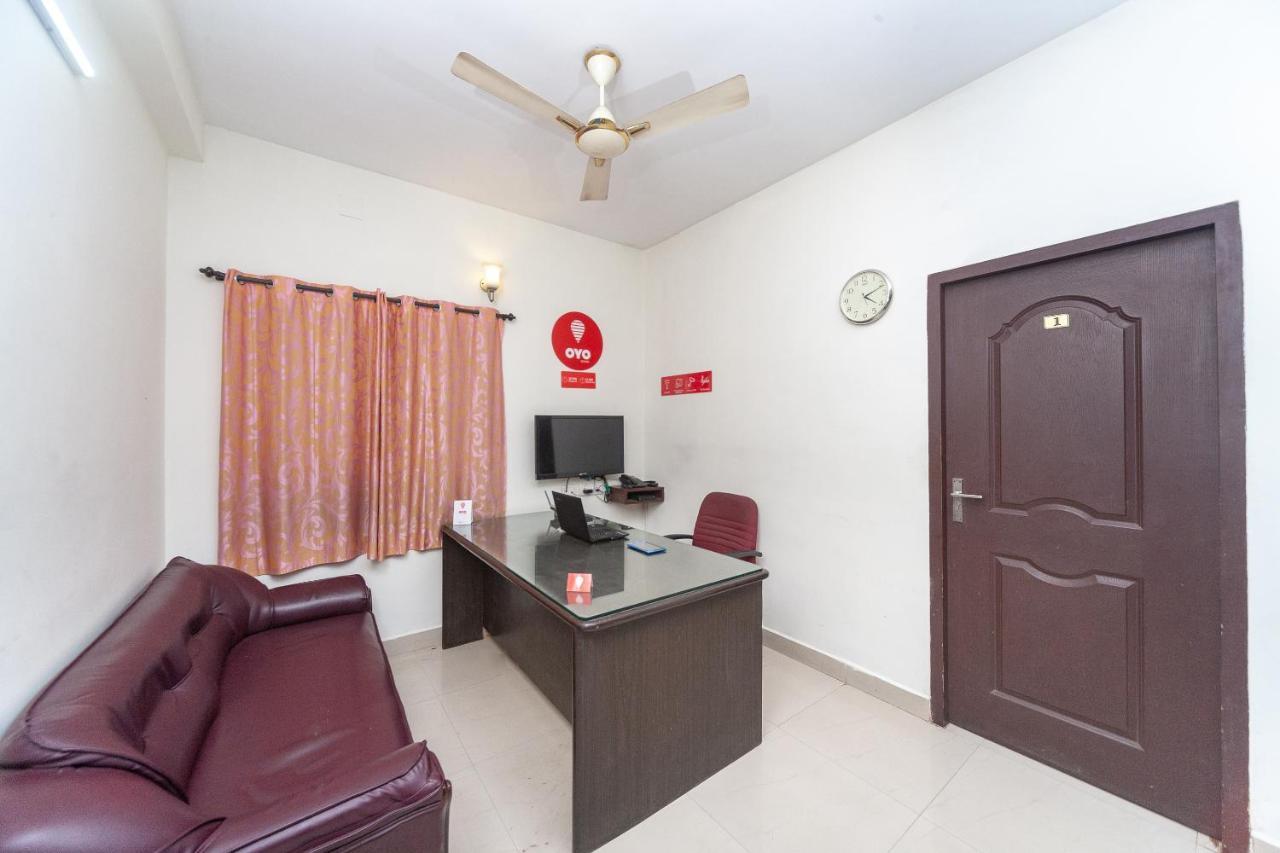 Oyo 22019 Skye Service Apartments Ченнаї Екстер'єр фото