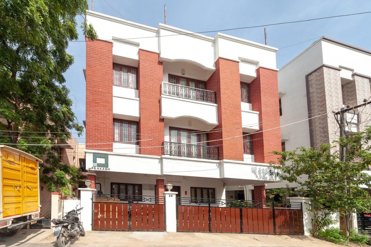 Oyo 22019 Skye Service Apartments Ченнаї Екстер'єр фото