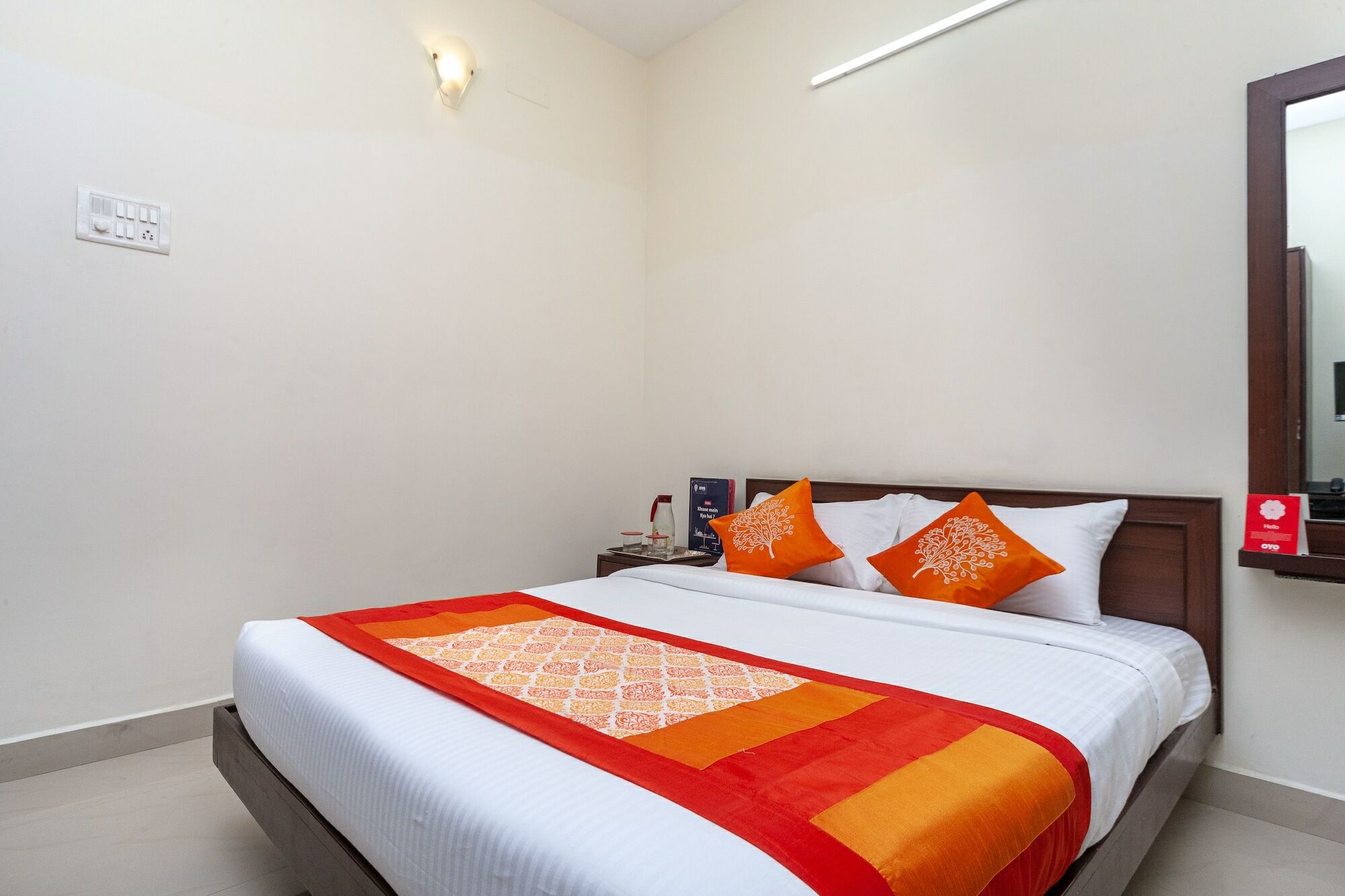 Oyo 22019 Skye Service Apartments Ченнаї Екстер'єр фото